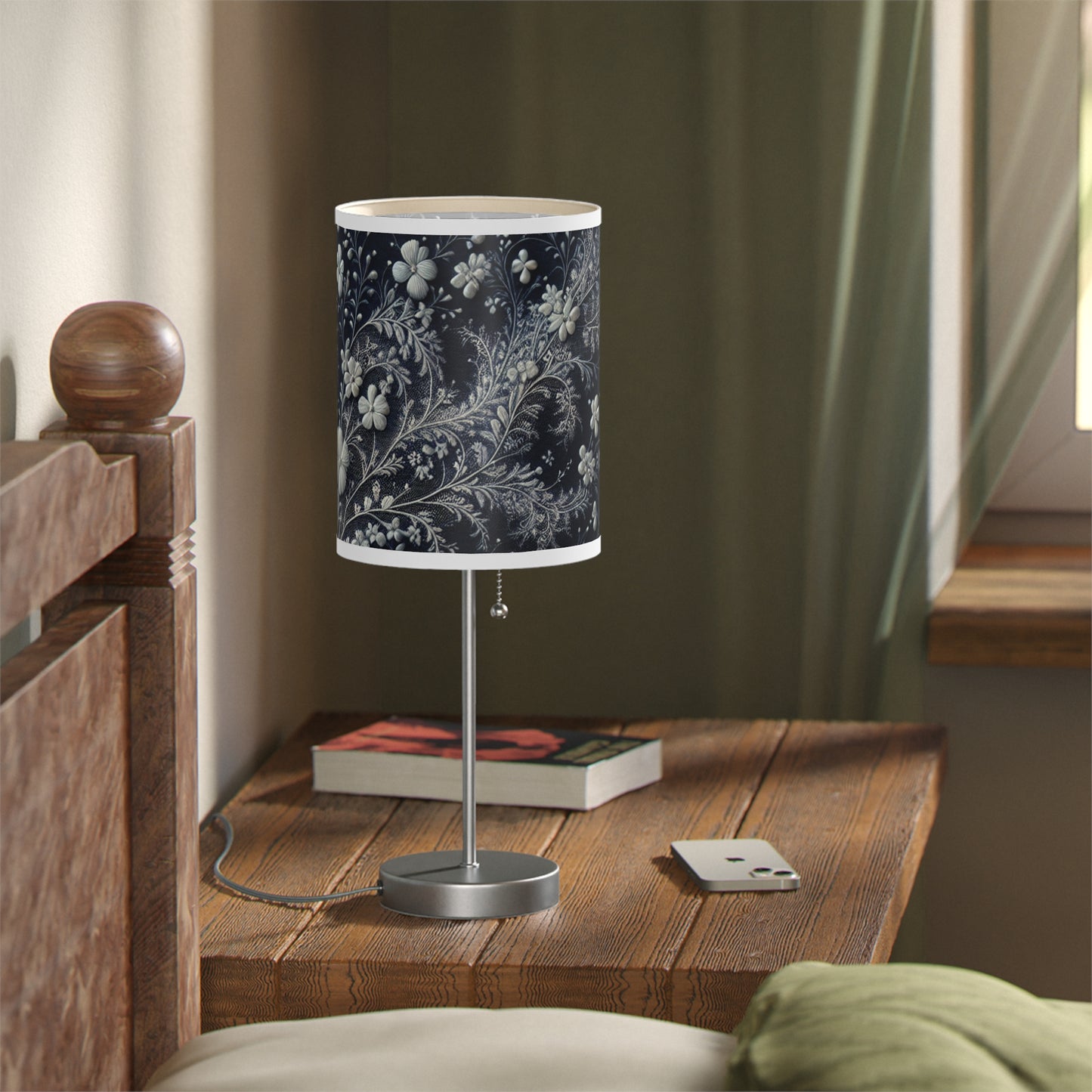 Floral Pattern Table Lamp