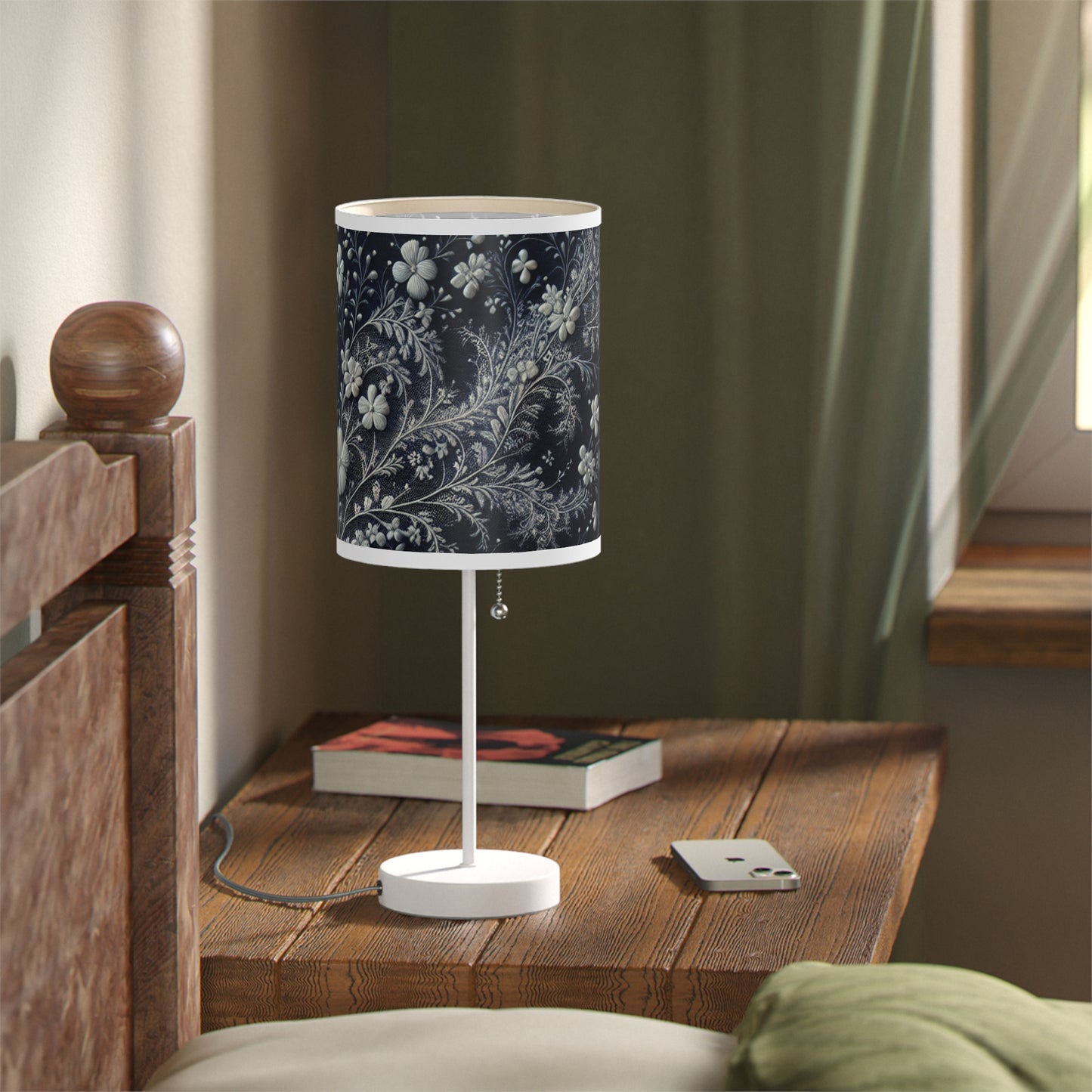 Floral Pattern Table Lamp