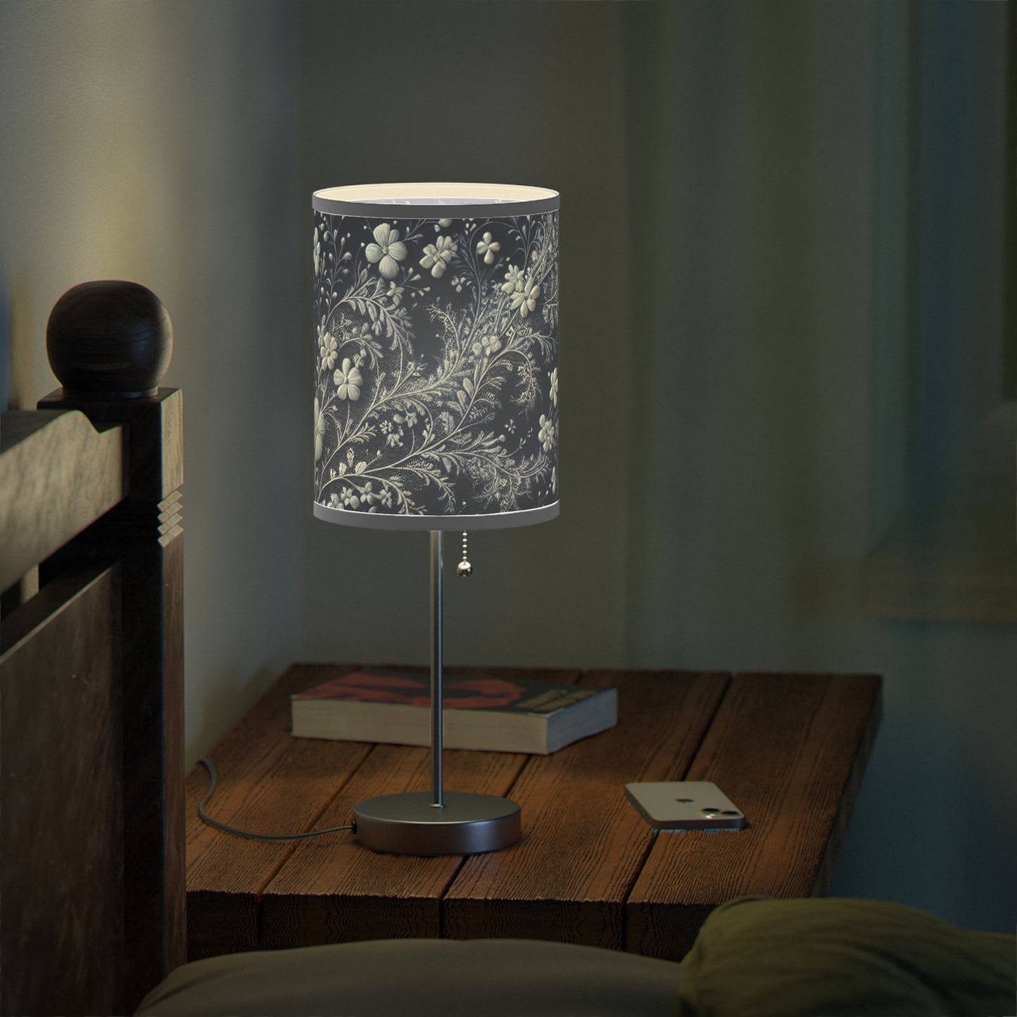 Floral Pattern Table Lamp