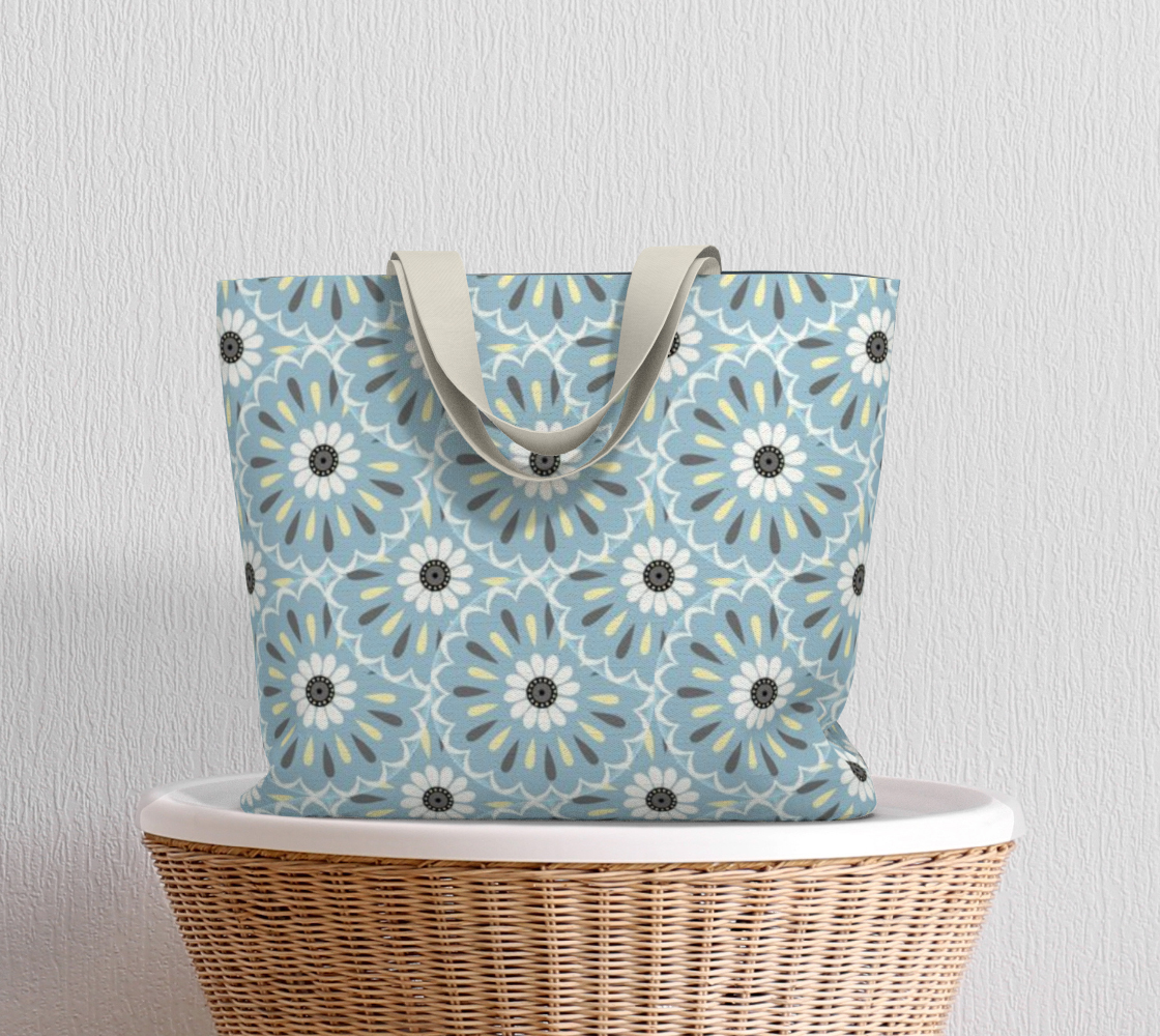 Ruthie Tote